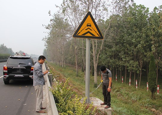 濟寧道路標識牌
